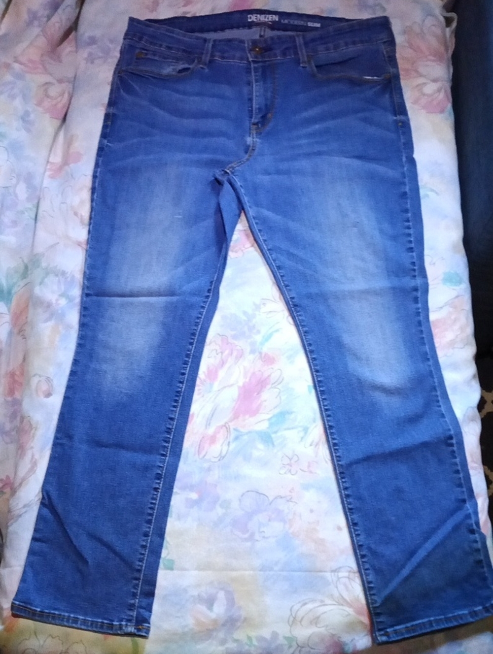 Denizen from Levi's Women's Blue Skinny Jeans - Faded Indigo Wash